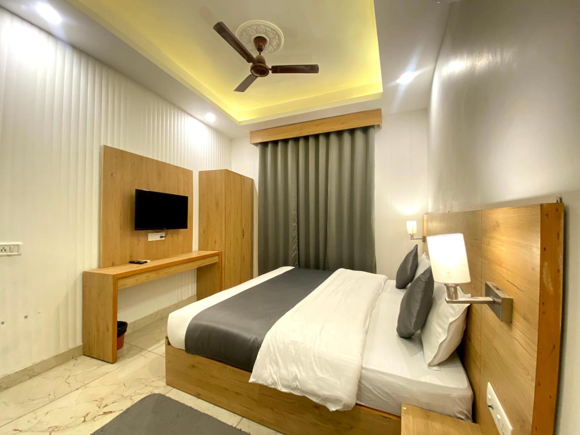 โซนุ เกสท์ เฮาส์ Hotel ริชิเคช ภายนอก รูปภาพ