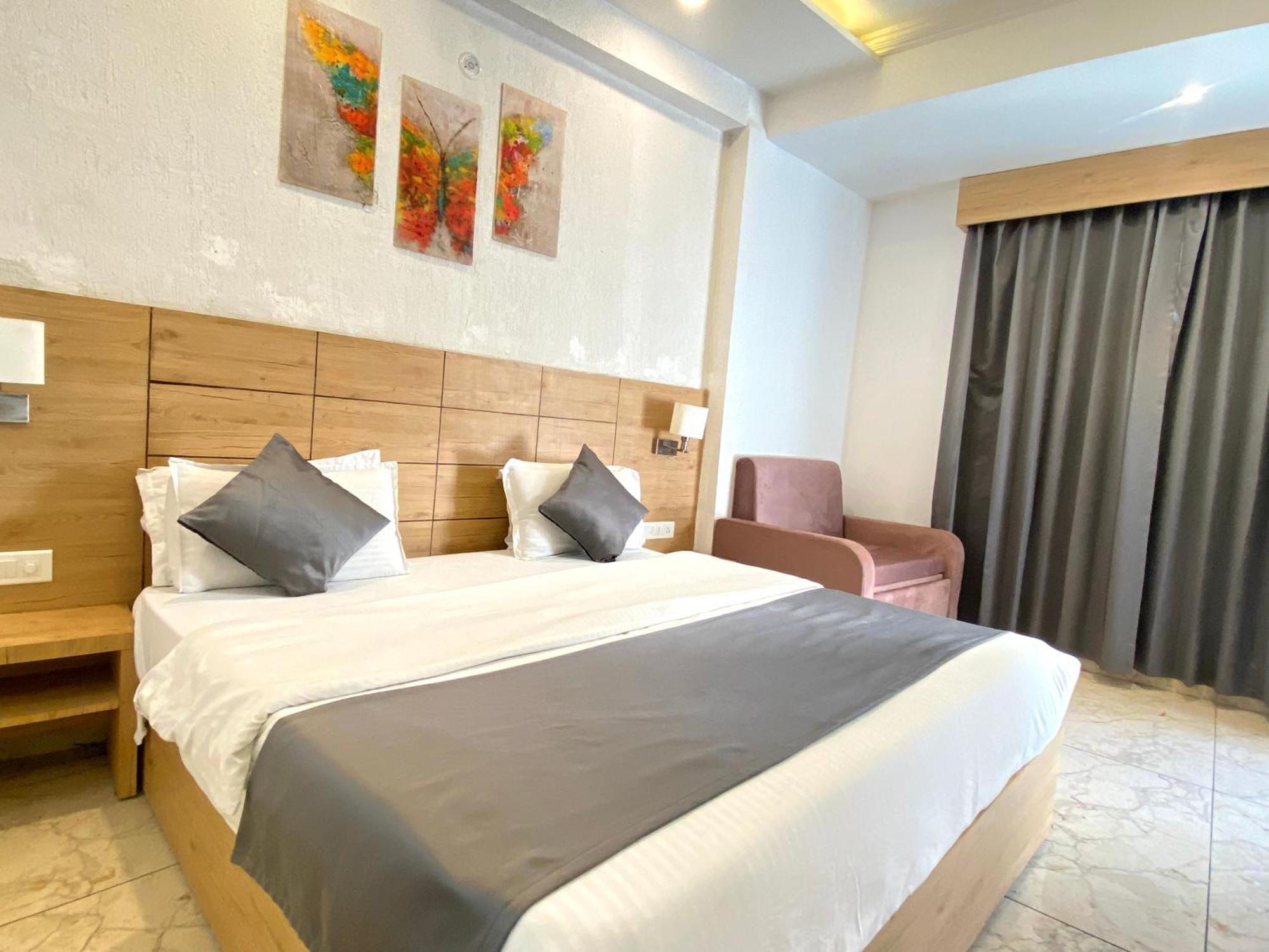 โซนุ เกสท์ เฮาส์ Hotel ริชิเคช ภายนอก รูปภาพ