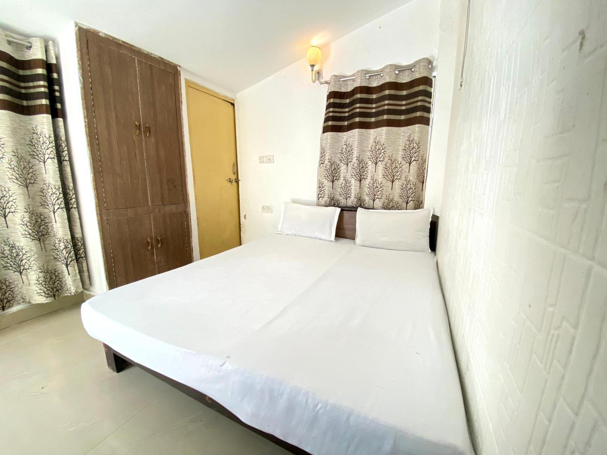 โซนุ เกสท์ เฮาส์ Hotel ริชิเคช ภายนอก รูปภาพ